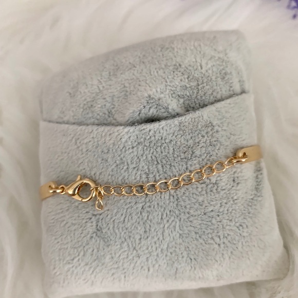NWT Dainty Gold Plated Bracelet with Druzy Center - Picture 7 of 7